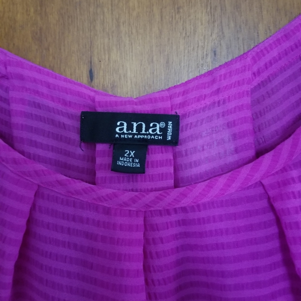 Top/Blouse - Picture 5 of 5